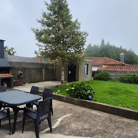 Dom wakacyjny Chale Da Serra